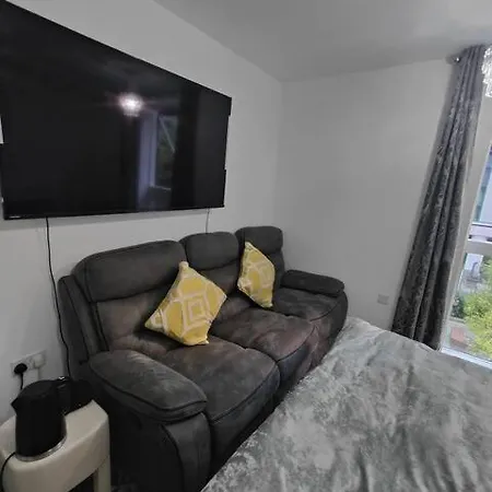 Canary Wharf Homestay London Exterior photo