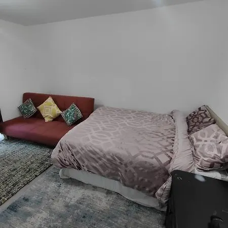 Canary Wharf Homestay London Exterior photo