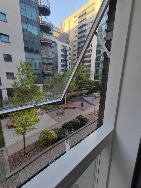 Homestay Canary Wharf London